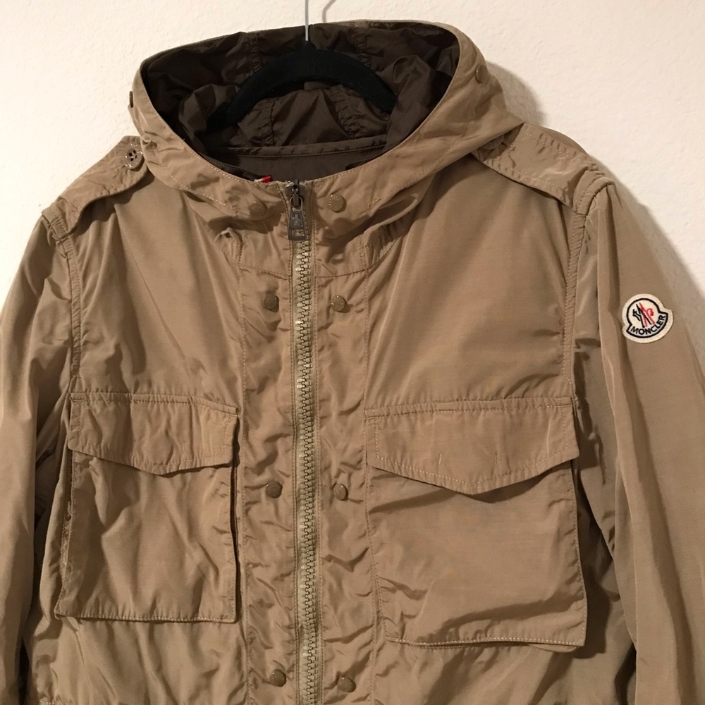 Moncler Roy Giubbotto 2 IN 1 Hooded Windbreaker